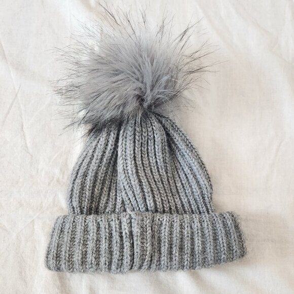 TopShop Pom‎ Pom Gray Winter Hat Beanie - Picture 2 of 11